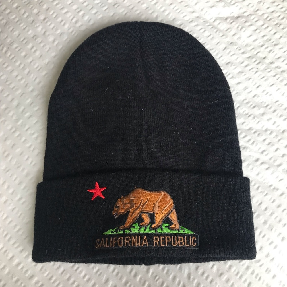 **SOLD!** PacSun California Beanie
